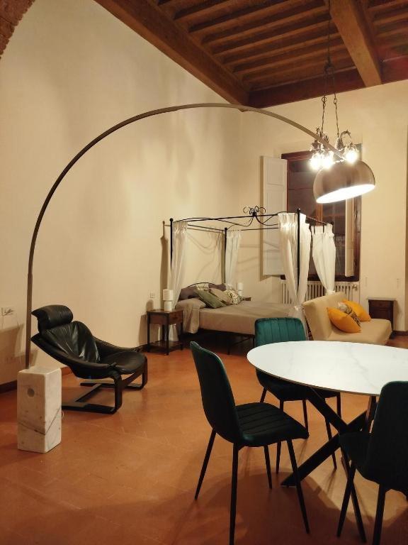 Lo Studio Nel Borgo Florence Luaran gambar